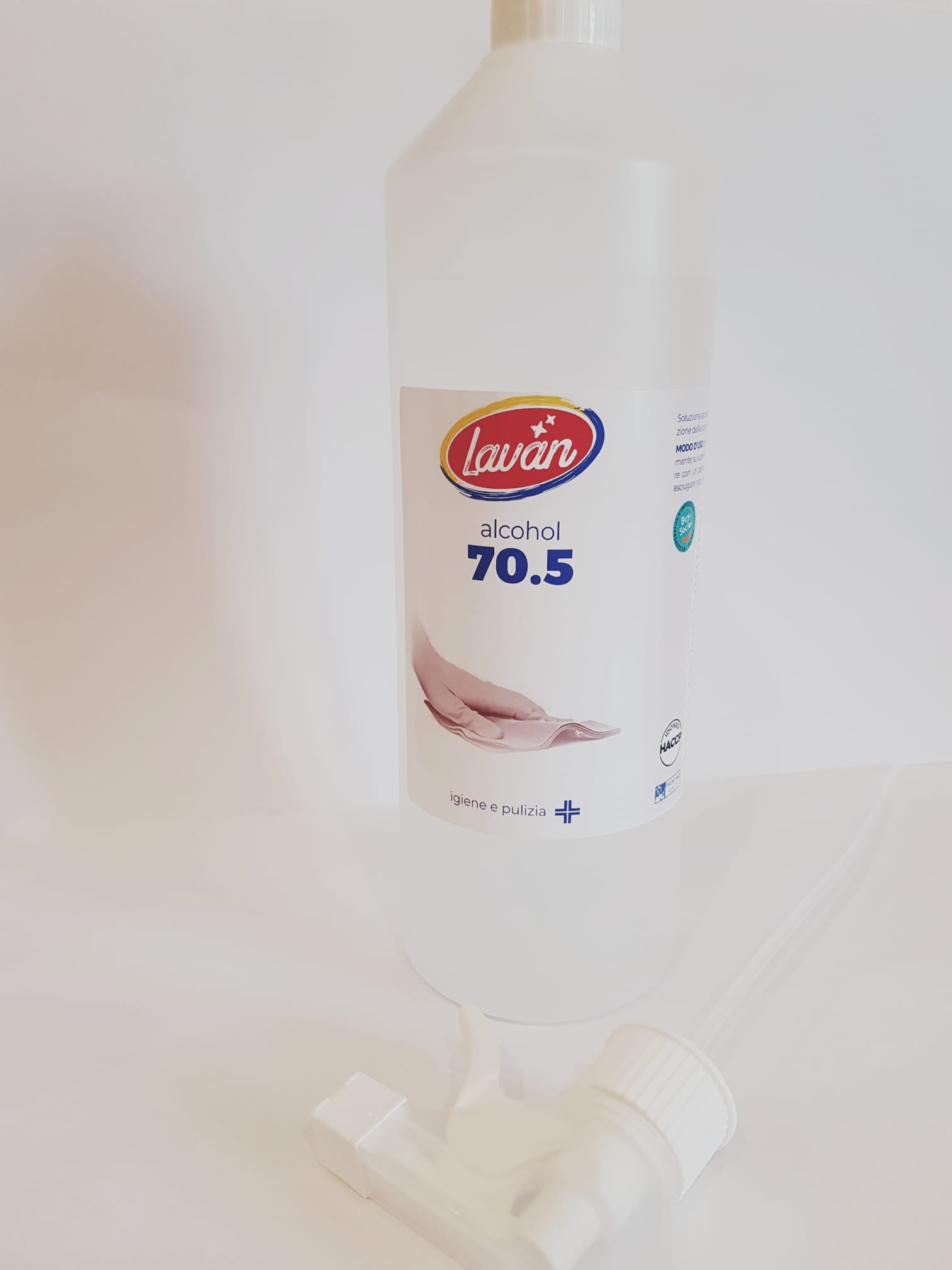 Lavan alchol 70.5 Igienizzazione Superfici e Oggetti - 1000 ml - immagine 3